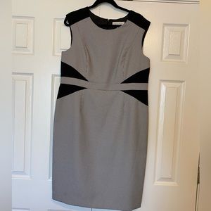 Casper Dress: Black and white